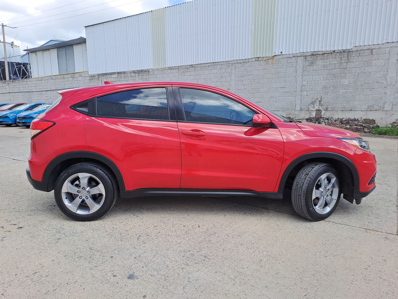 2020 Honda HR-V UNIQ MT