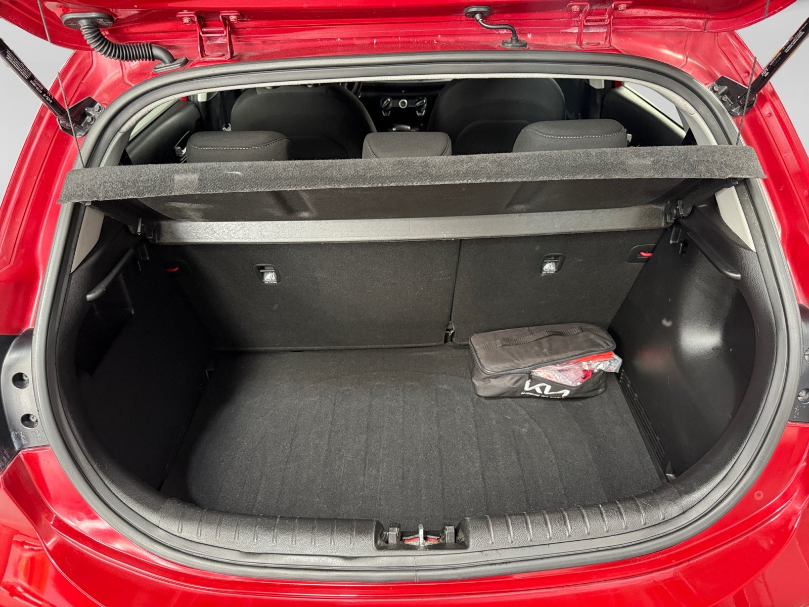 2023 Kia RIO LX TA