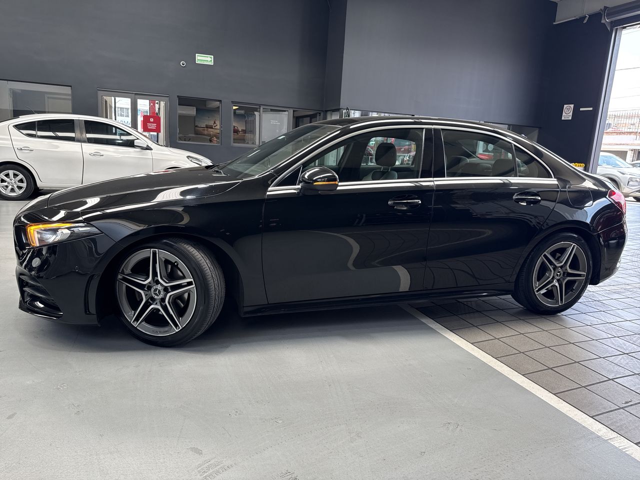2020 Mercedes-Benz CLASE A A 200 SPORT SEDÁN