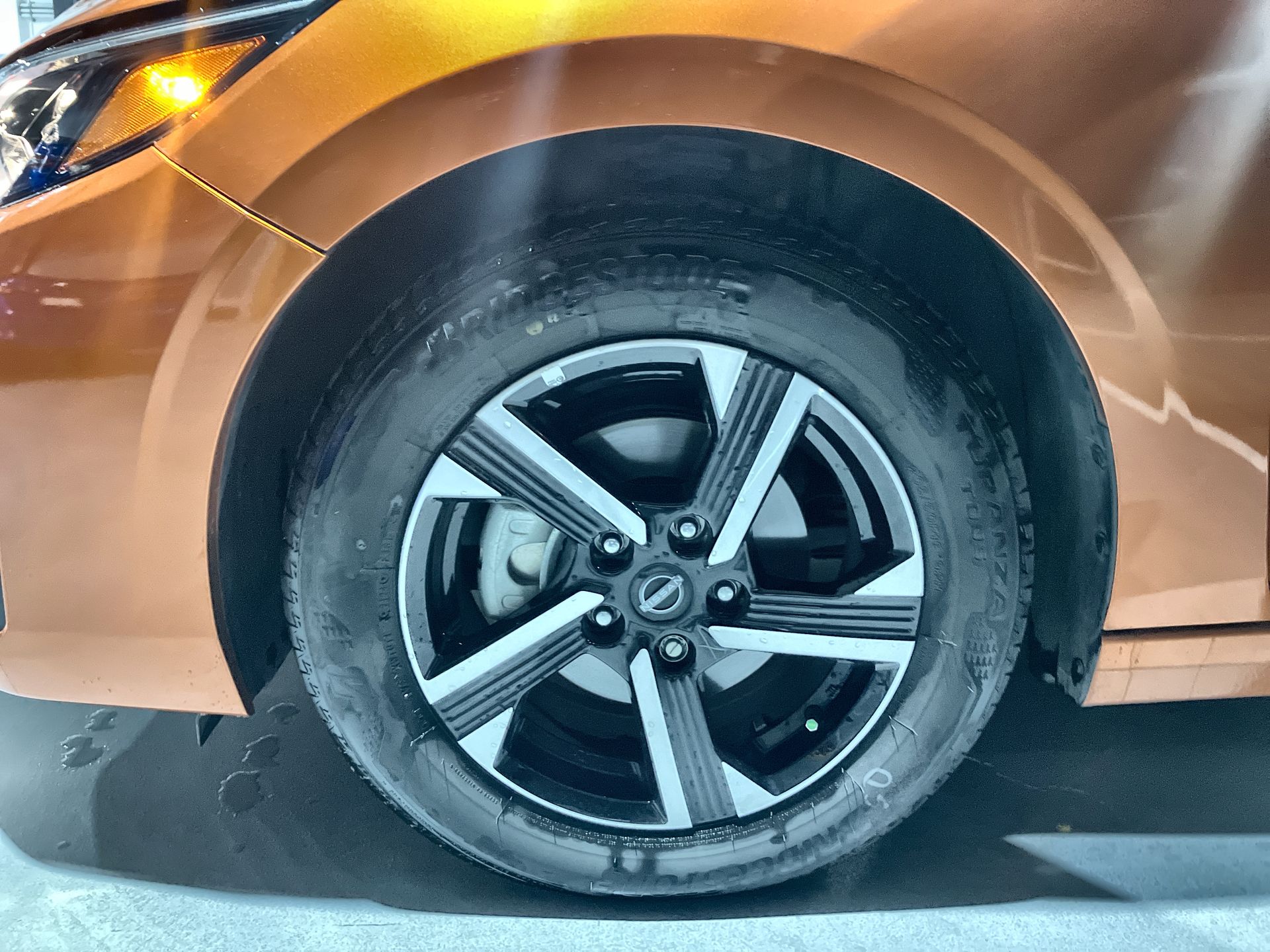 2024 Nissan SENTRA ADVANCE CVT 24