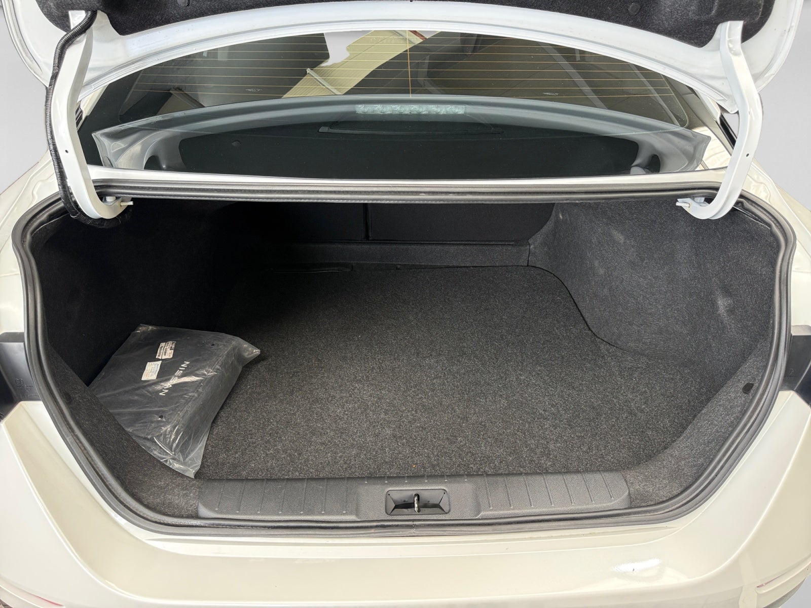 2025 Nissan SENTRA SR CVT 25
