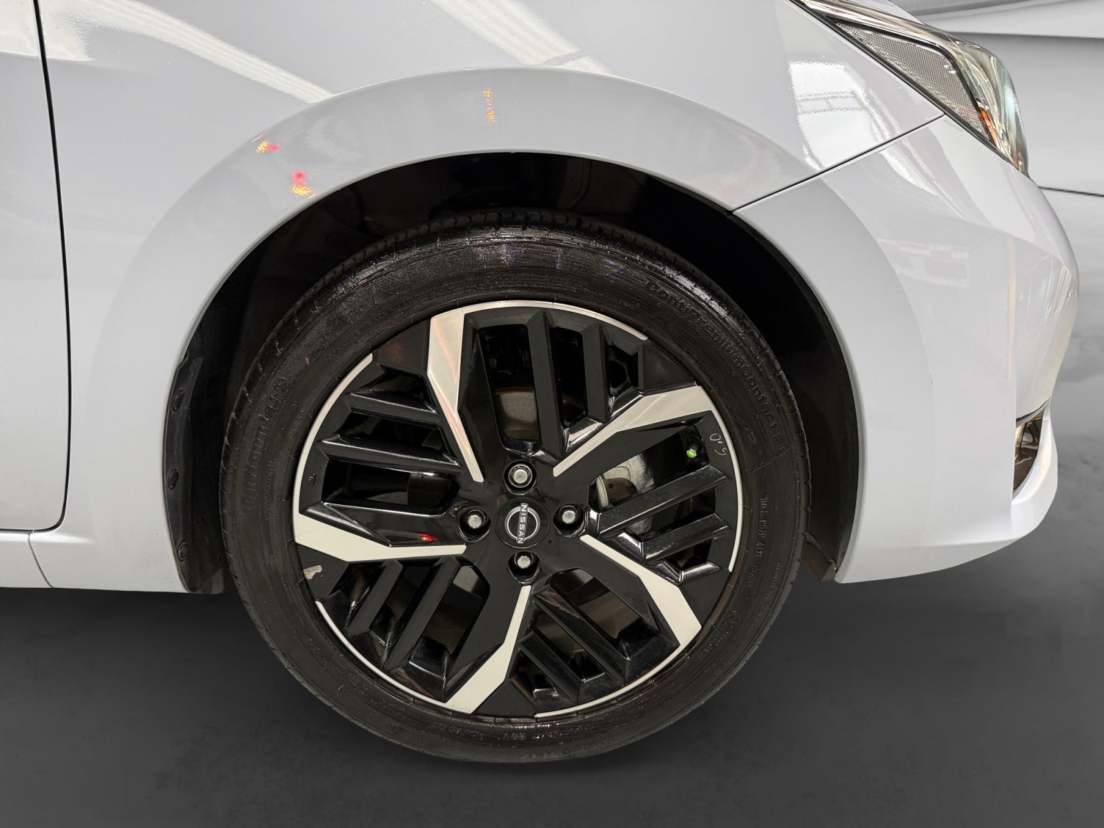 2024 Nissan VERSA SR CVT 24
