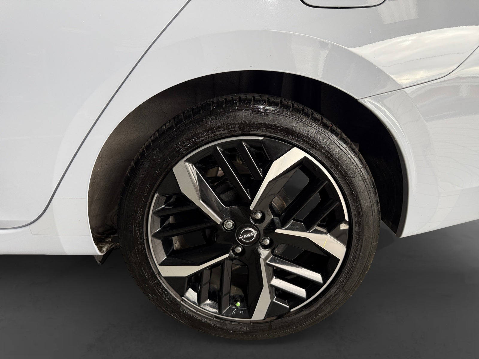 2024 Nissan VERSA SR CVT 24