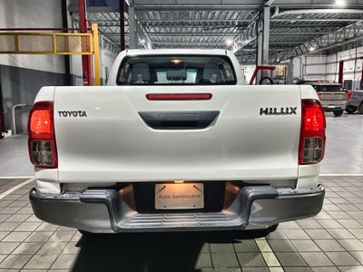 2021 Toyota HILUX D-CAB SR