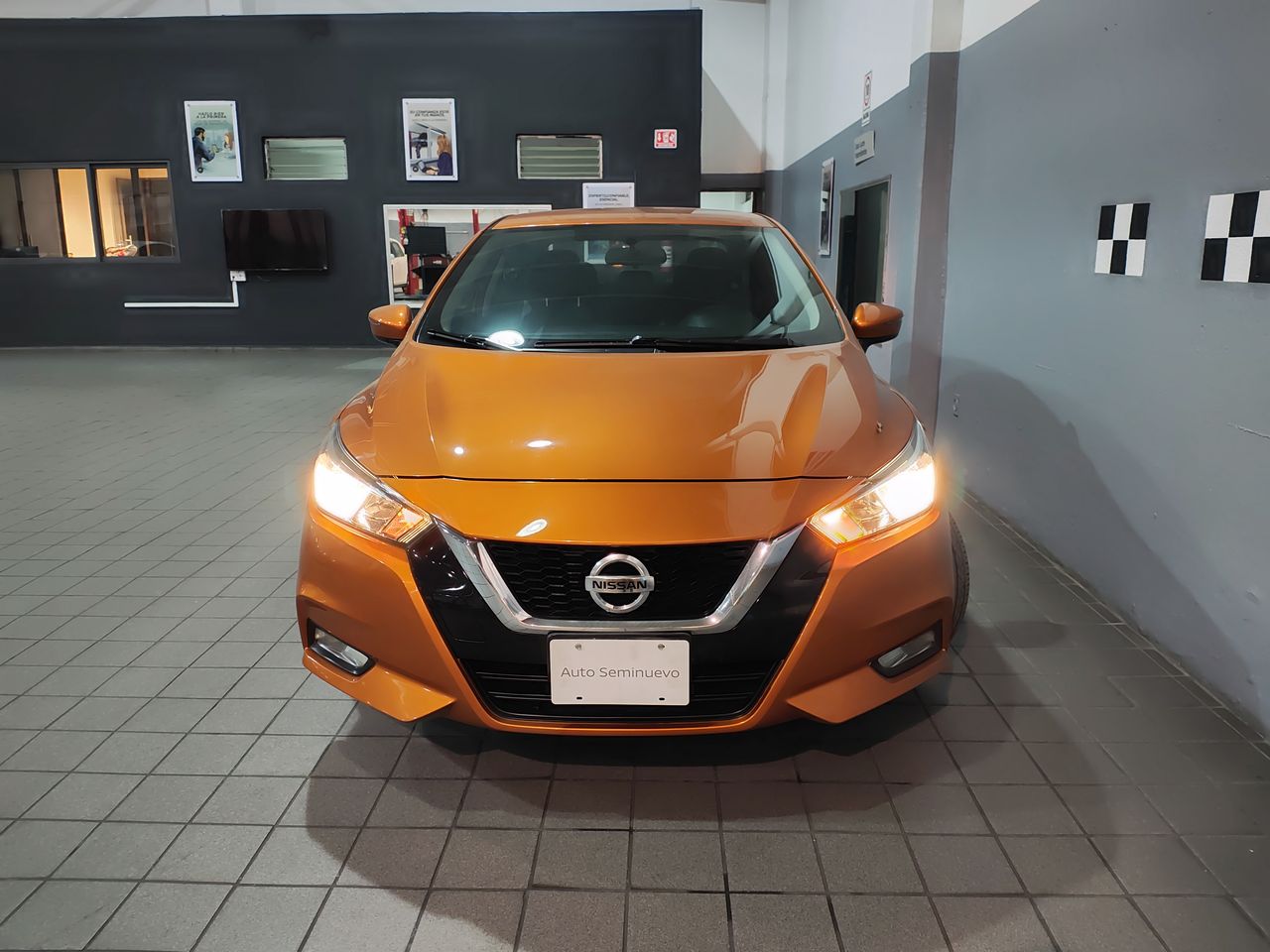 2020 Nissan VERSA ADVANCE CVT