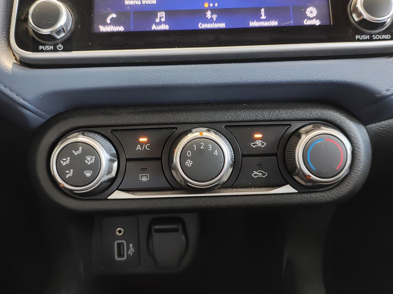 2020 Nissan VERSA PLATINUM CVT