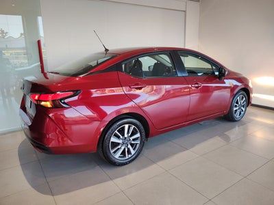 2020 Nissan VERSA PLATINUM CVT