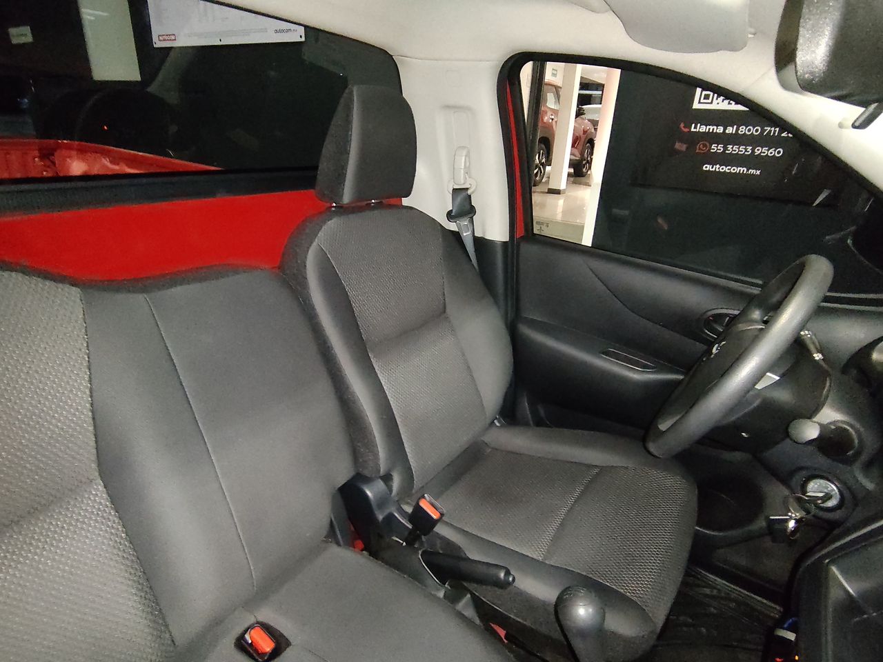 2020 Nissan NP300 PICK UP TM DH AC PAQ. SEG. 6 VEL