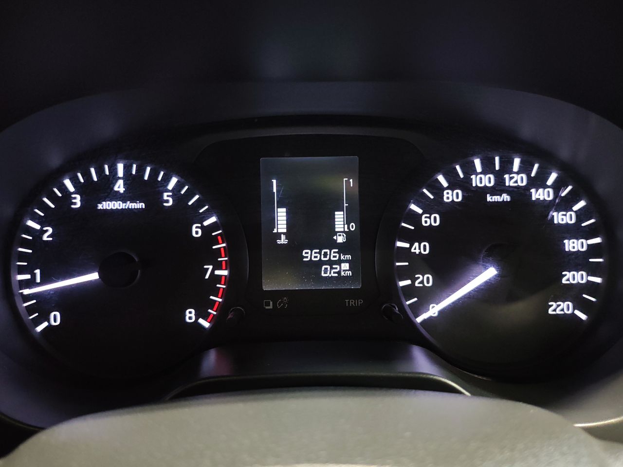 2020 Nissan NP300 PICK UP TM DH AC PAQ. SEG. 6 VEL