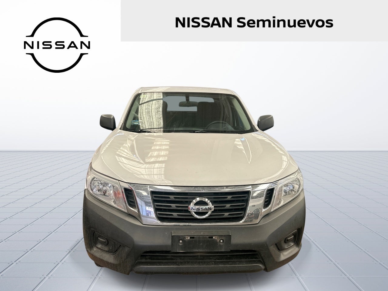 2020 Nissan NP300 DOBLE CABINA SE TM AC PAQ SEG 6VEL