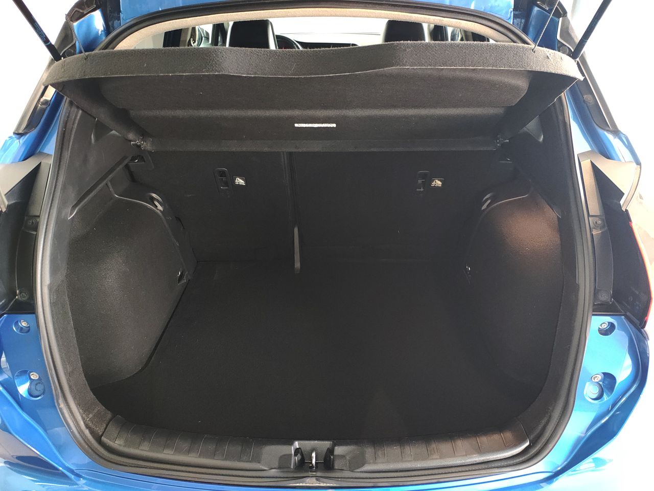 2023 Nissan KICKS PLATINUM 1.6 LTS CVT 23