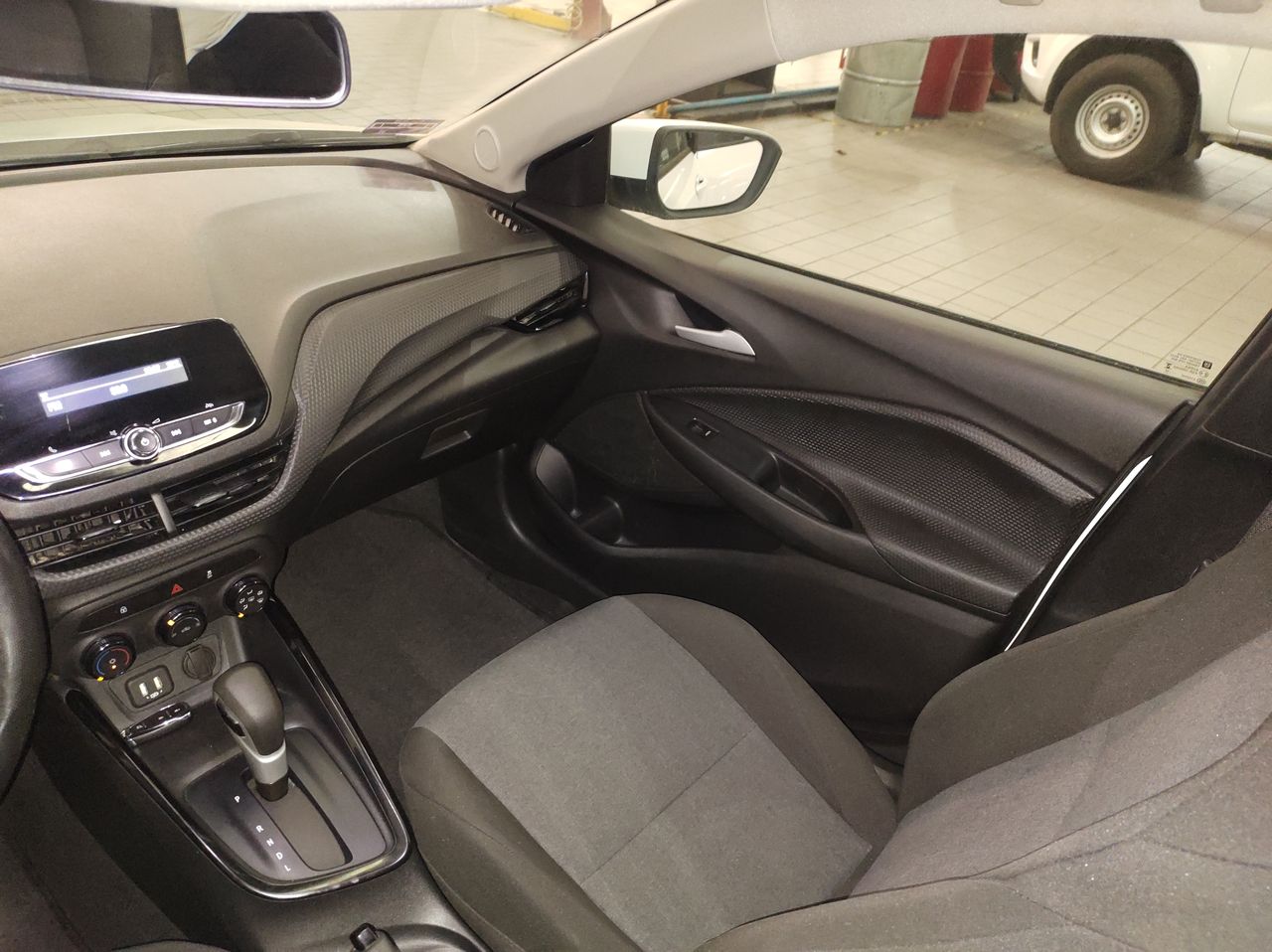 2024 Chevrolet ONIX LS B