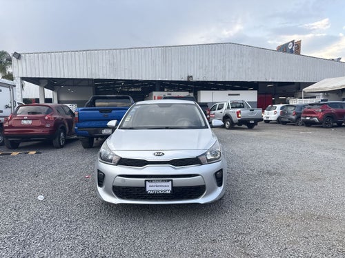 2018 Kia RIO LX 1.6 AT