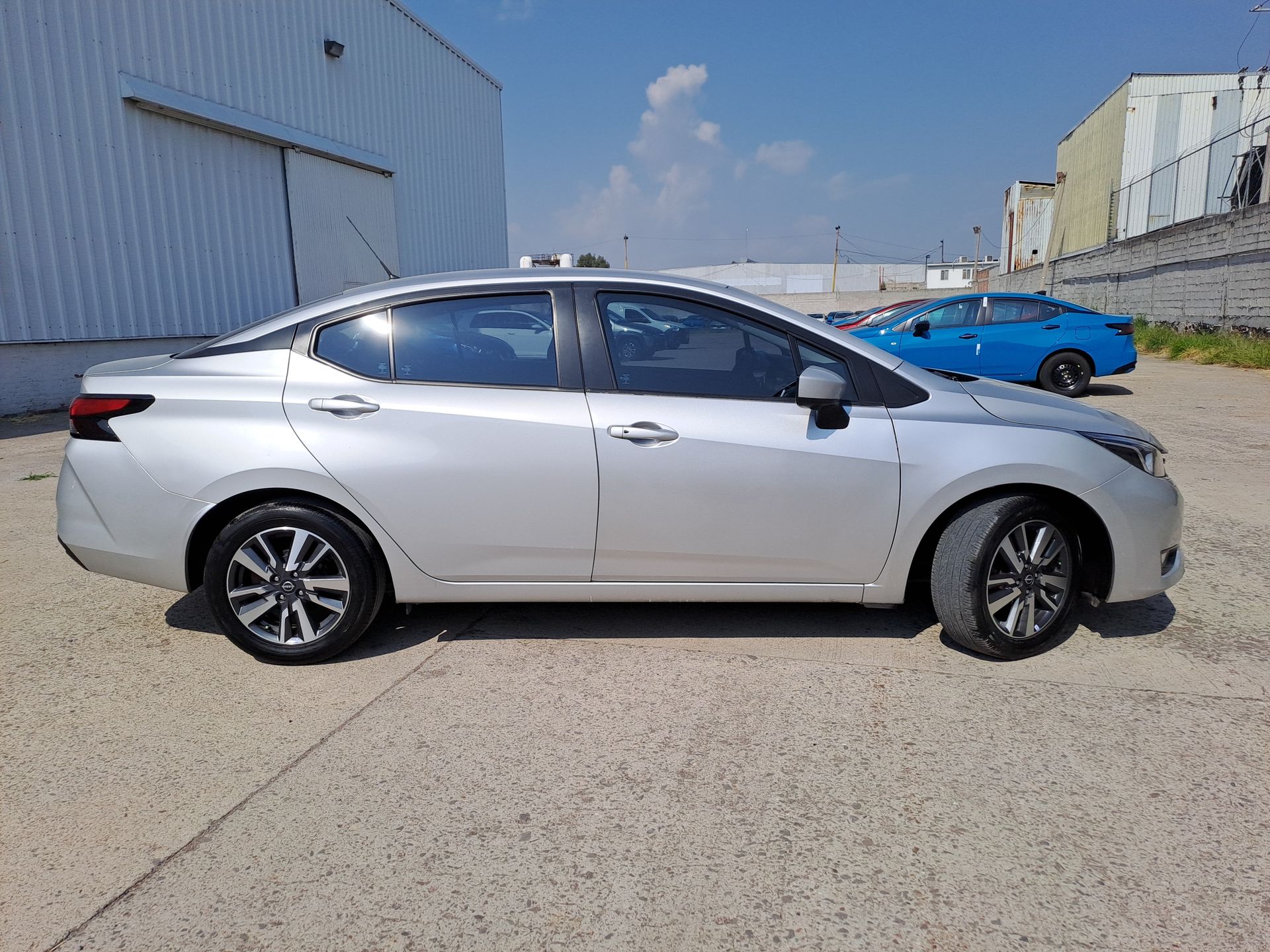 2024 Nissan VERSA ADVANCE CVT 24