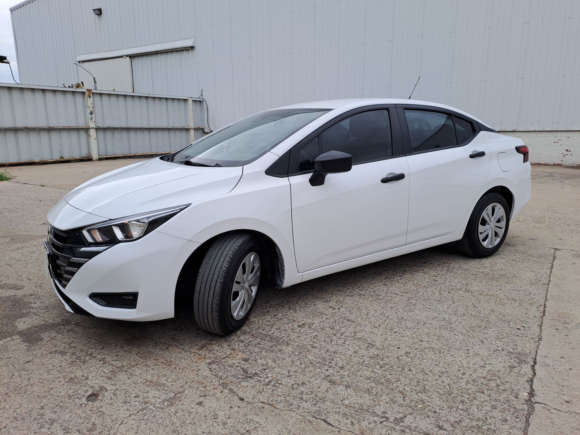 2023 Nissan VERSA SENSE CVT 23