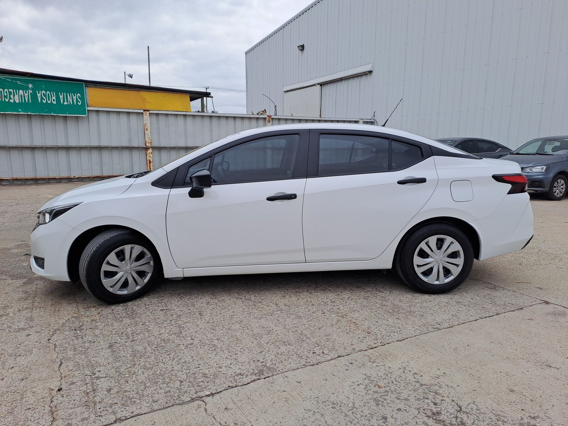 2023 Nissan VERSA SENSE CVT 23