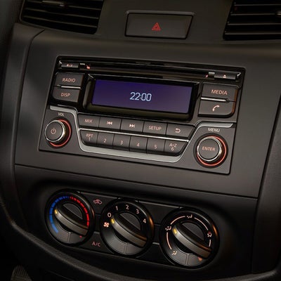 2025 Nissan NP300 FRONTIER PLATINUM LE TA