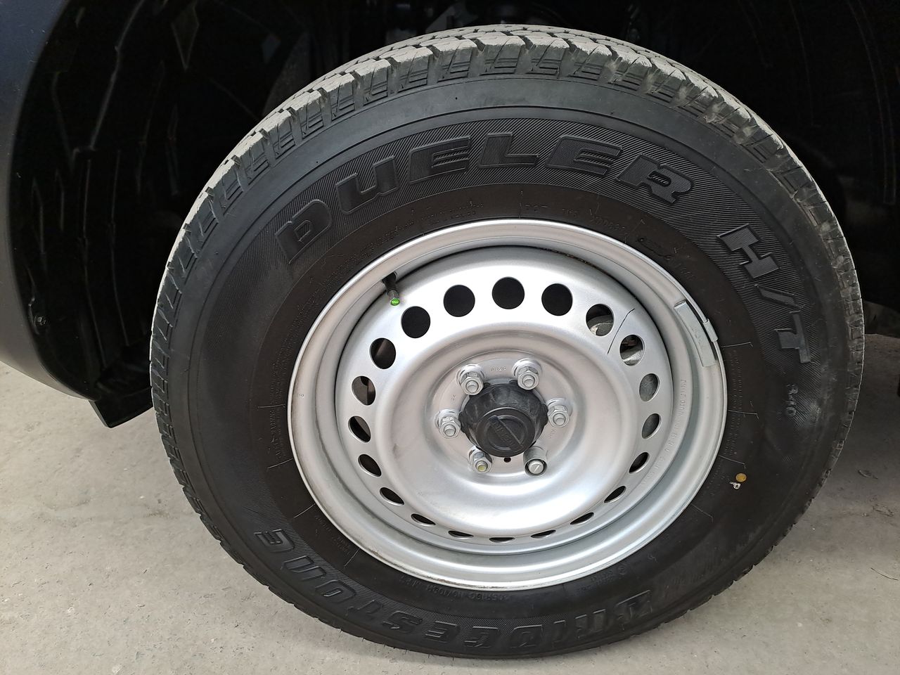 2024 Nissan NP300 NP300 CHASIS TM AC 24