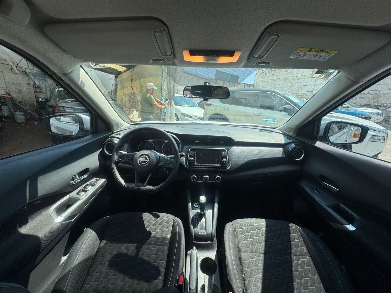 2023 Nissan KICKS KICKS ADVANCE CVT NEGRO