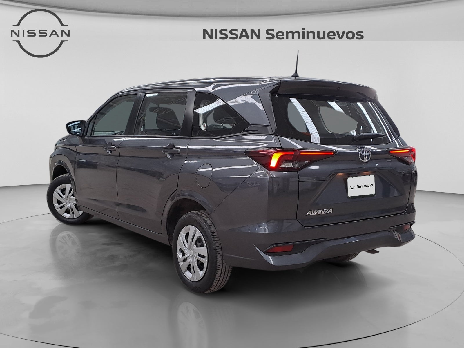 2022 Toyota AVANZA LE MT