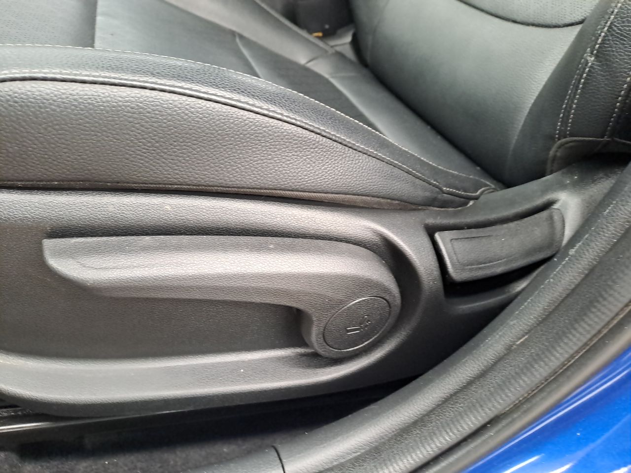 2023 Kia RIO EX TA