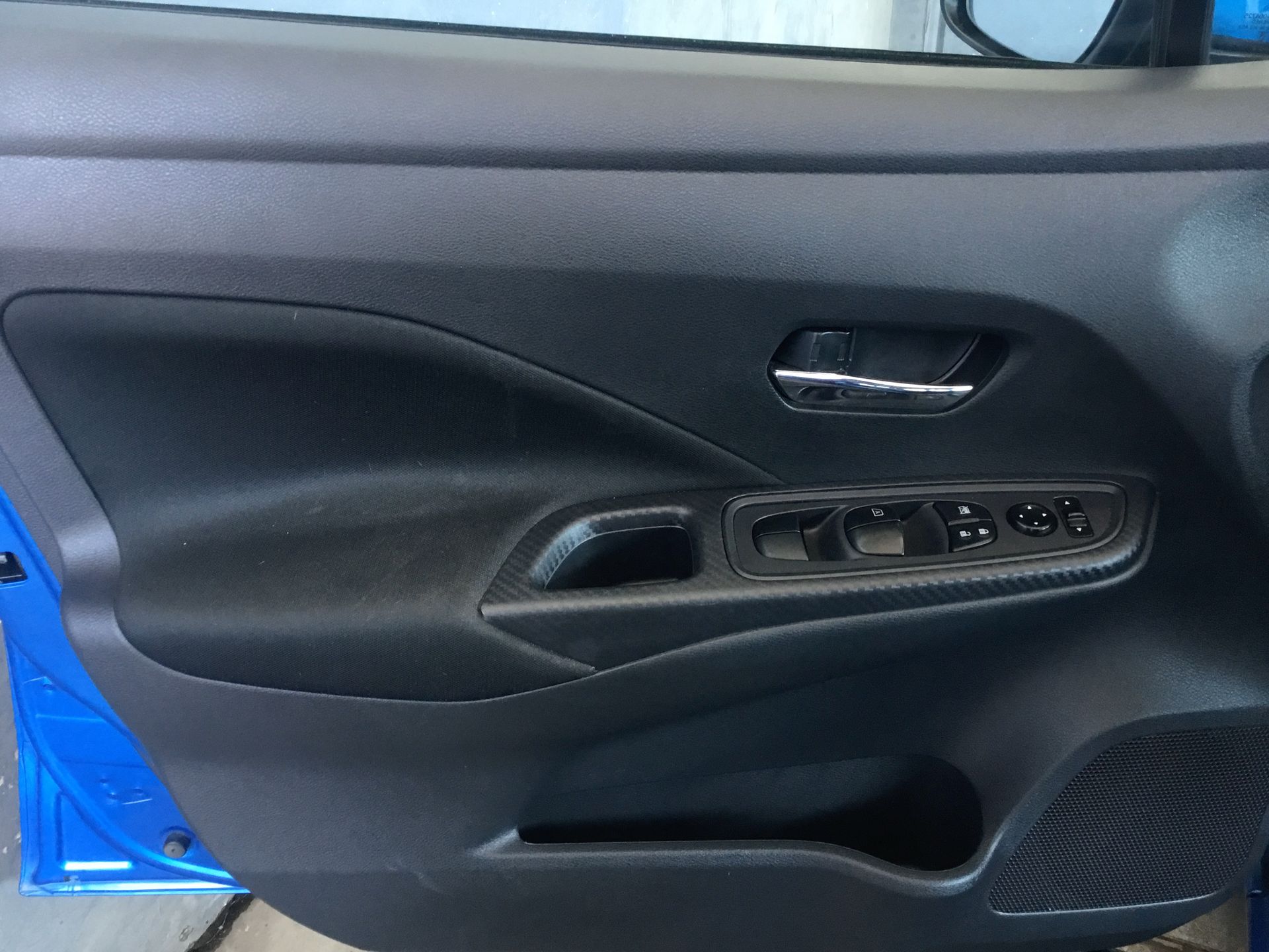 2024 Nissan VERSA ADVANCE CVT 24