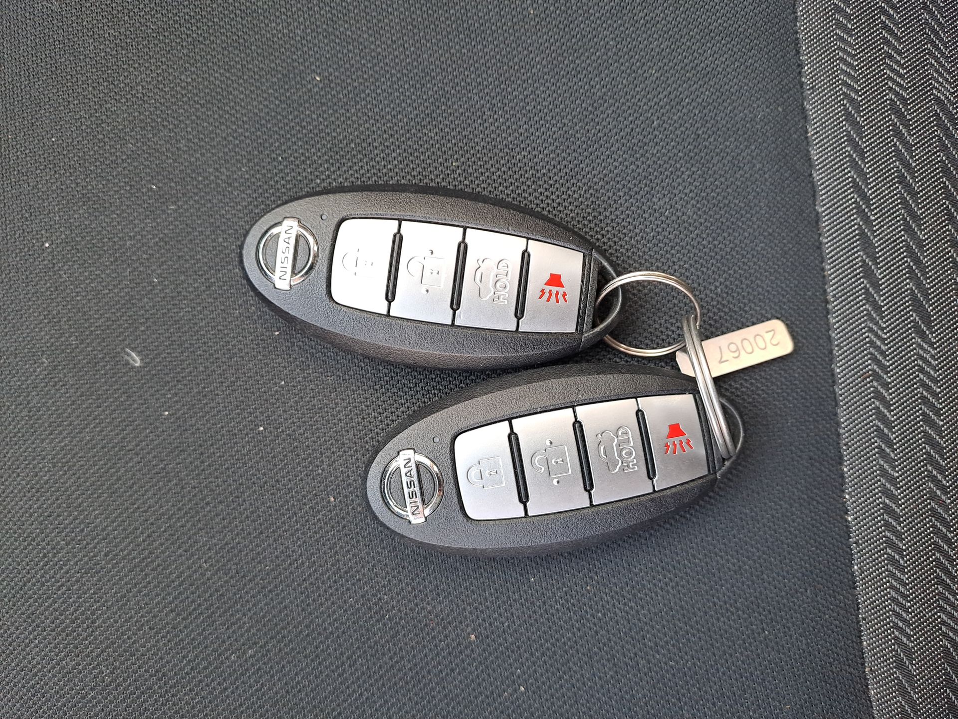 2022 Nissan VERSA ADVANCE CVT 22