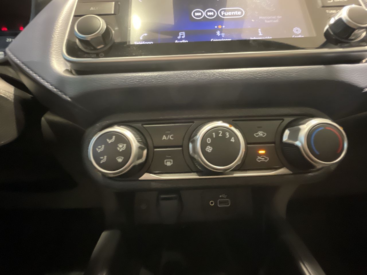 2023 Nissan VERSA ADVANCE CVT 23