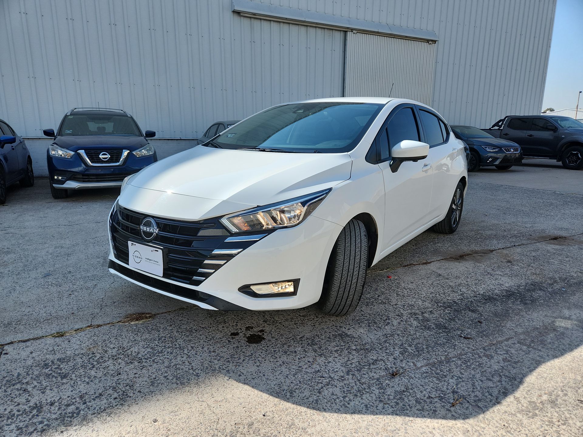 2024 Nissan VERSA ADVANCE MT 24