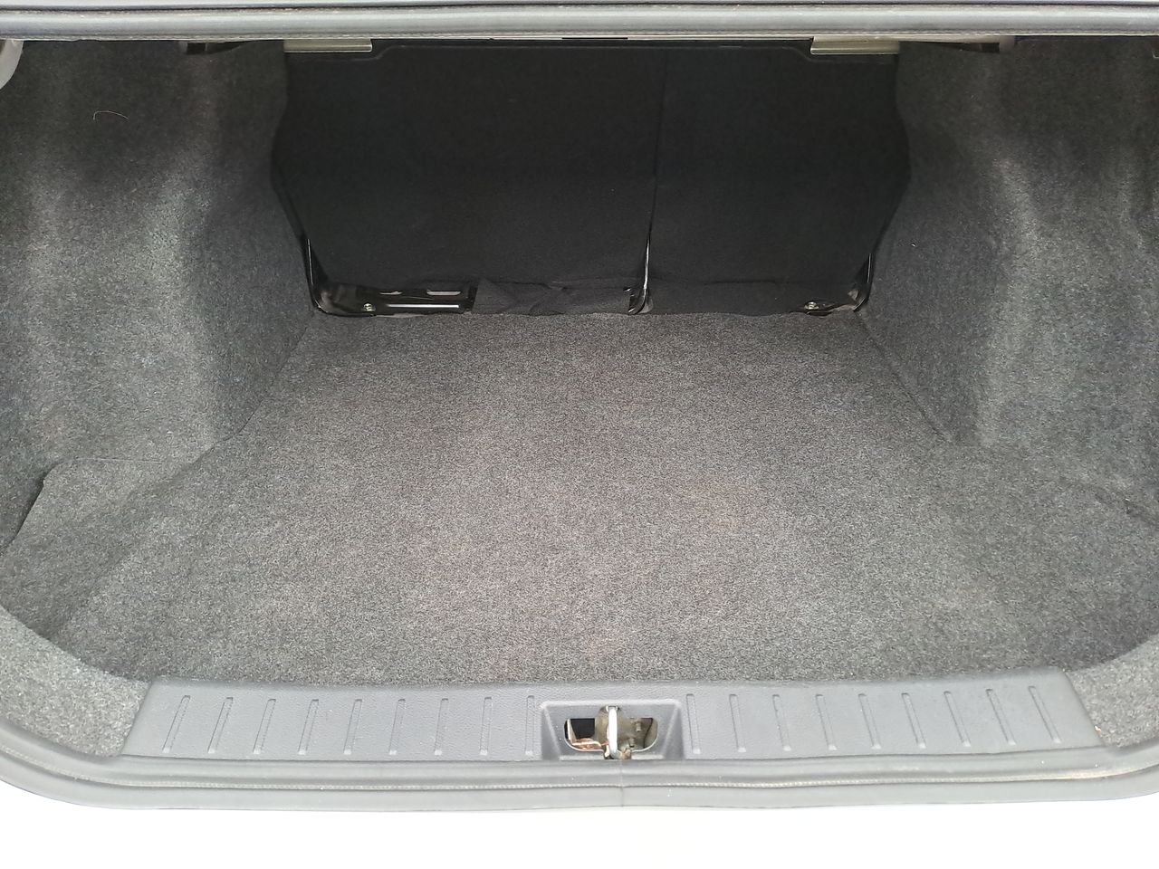 2023 Nissan VERSA ADVANCE CVT 23