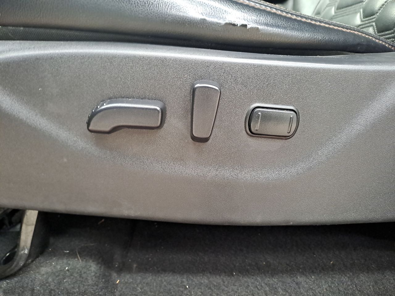 2021 Nissan FRONTIER PLATINUM LE TA 21