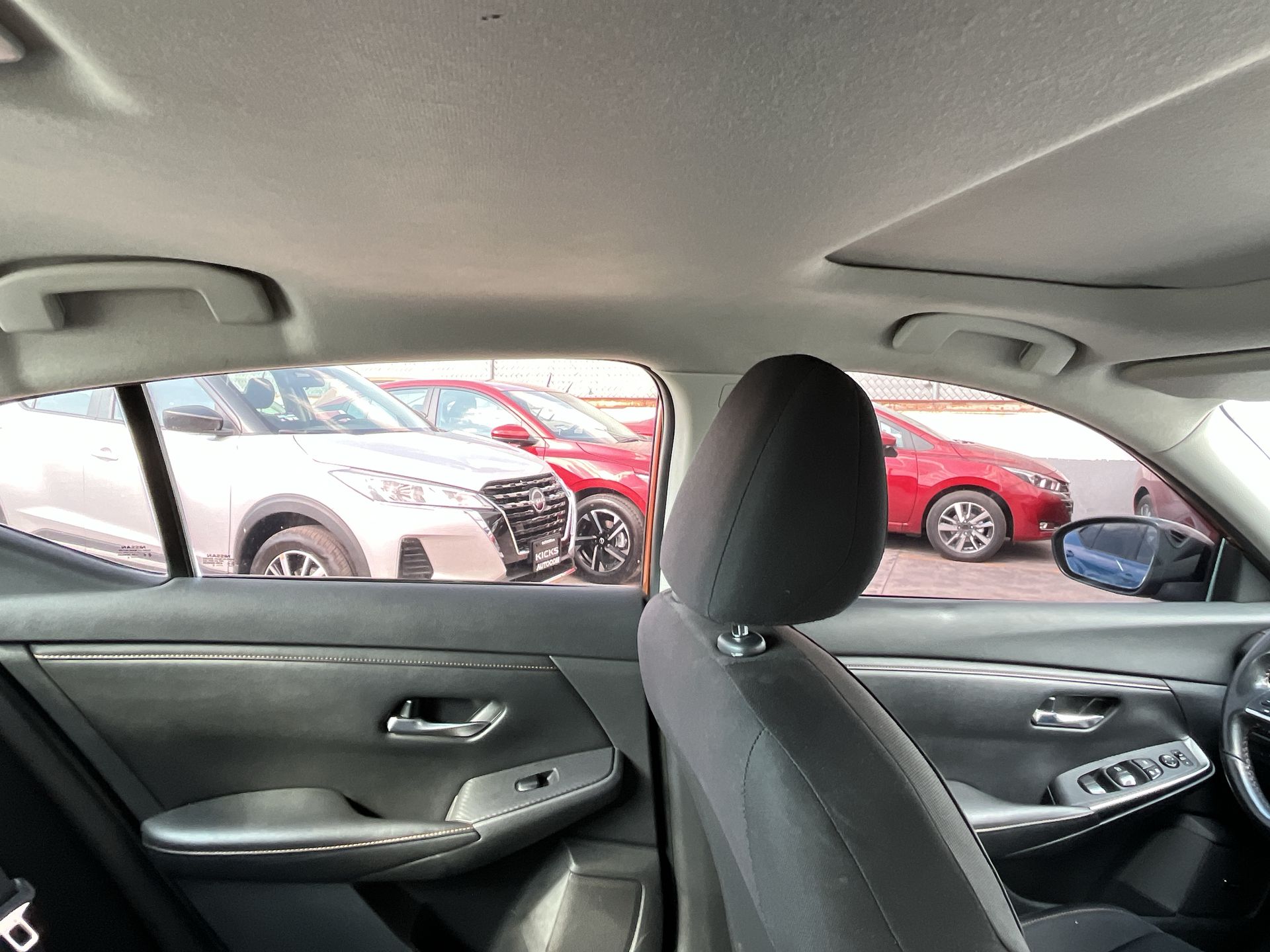 2022 Nissan SENTRA SR CVT