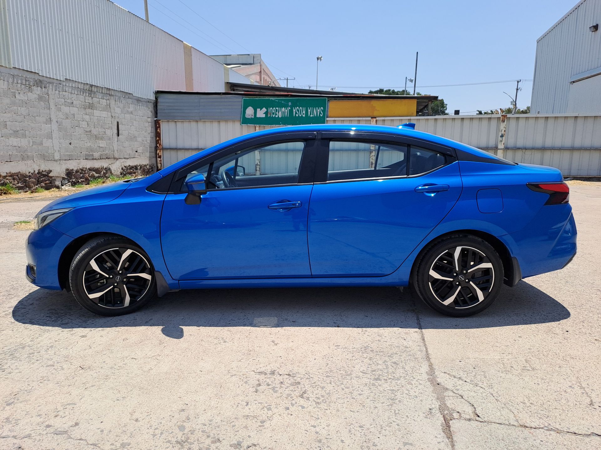 2024 Nissan VERSA EXCLUSIVE CVT 24