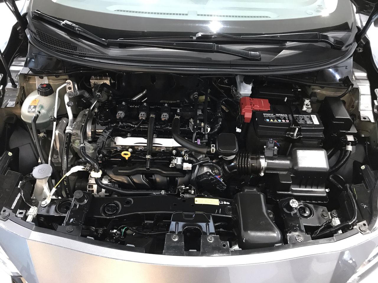 2022 Nissan VERSA ADVANCE MT 22