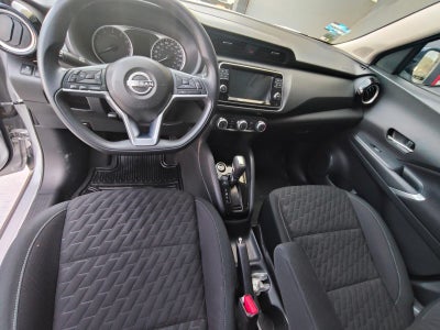 2022 Nissan KICKS KICKS ADVANCE CVT NEGRO
