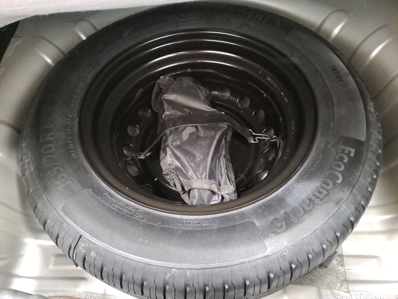 2024 RENAULT KWID ICONIC