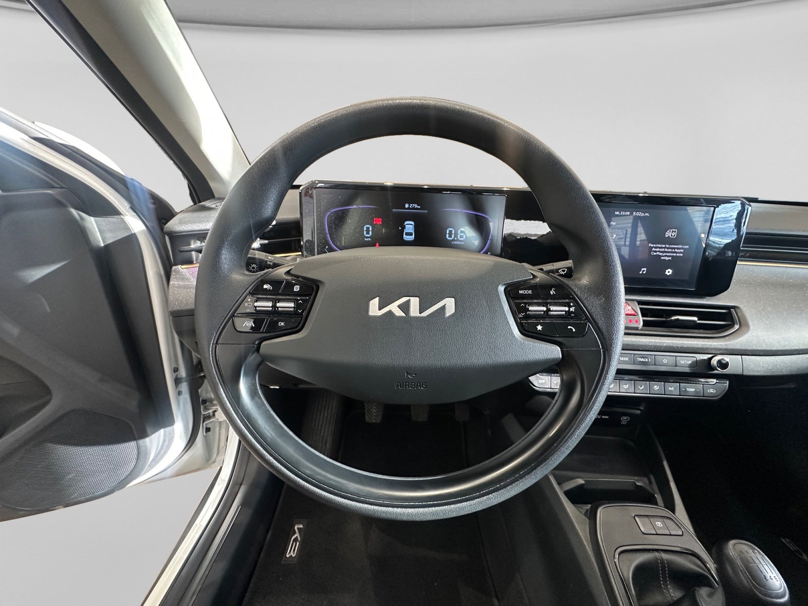 2026 Kia K3 K3 LX M/T Sedan
