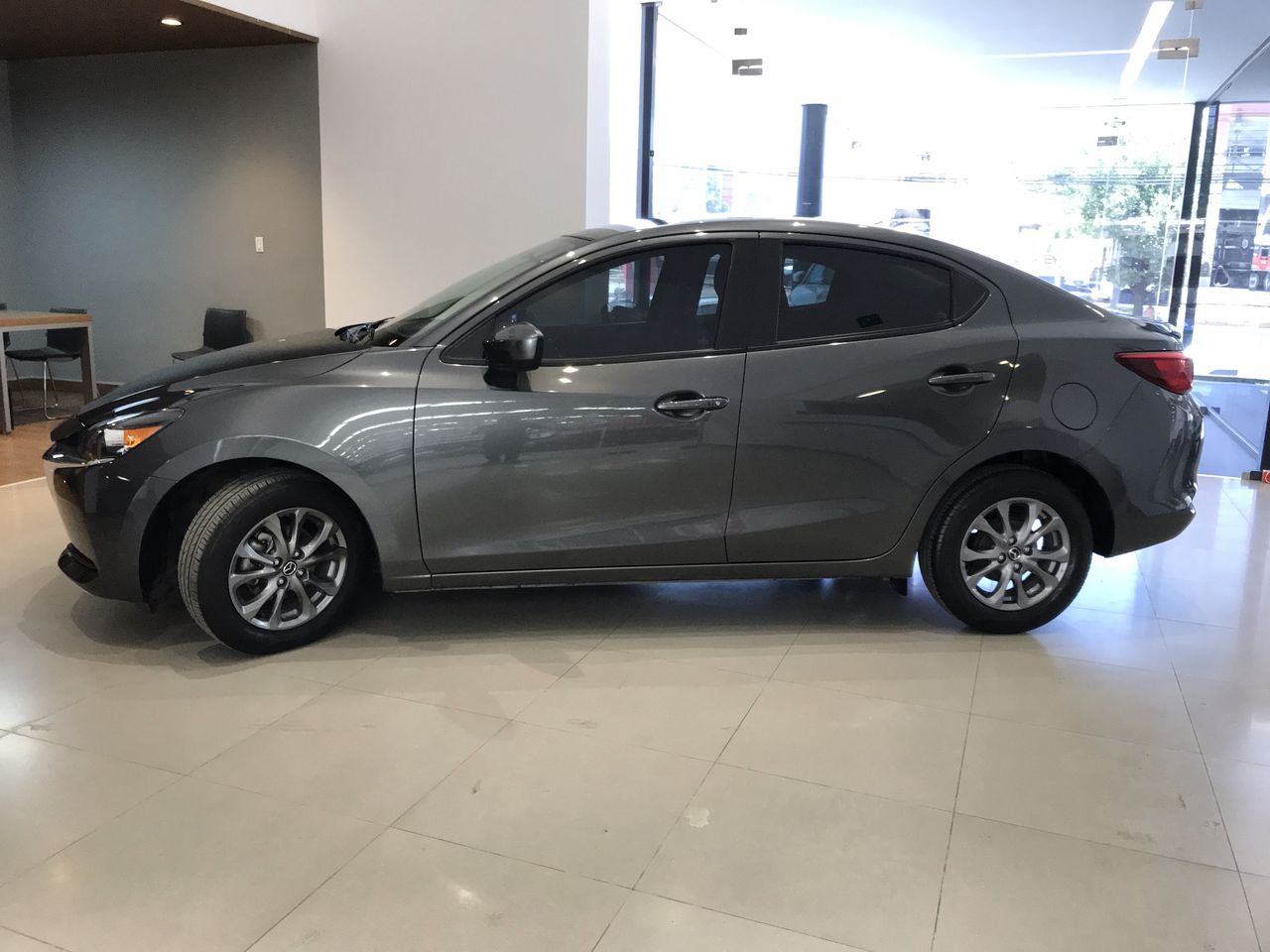 2023 Mazda MAZDA 2 I SPORT TM