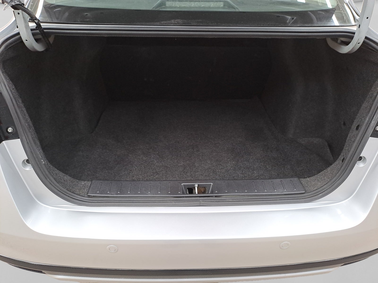2024 Nissan VERSA SENSE MT 24