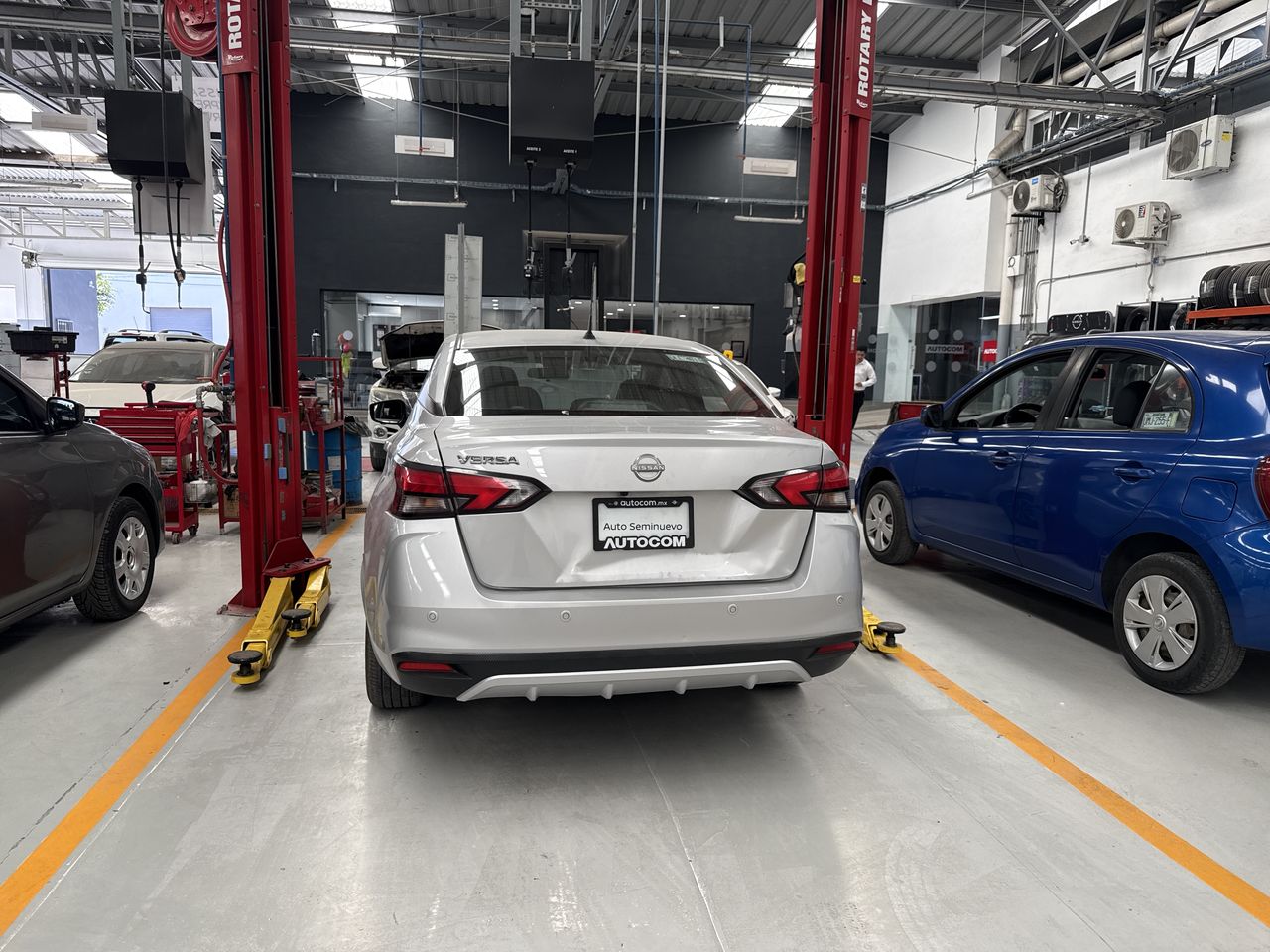 2023 Nissan VERSA VERSA ADVANCE MT