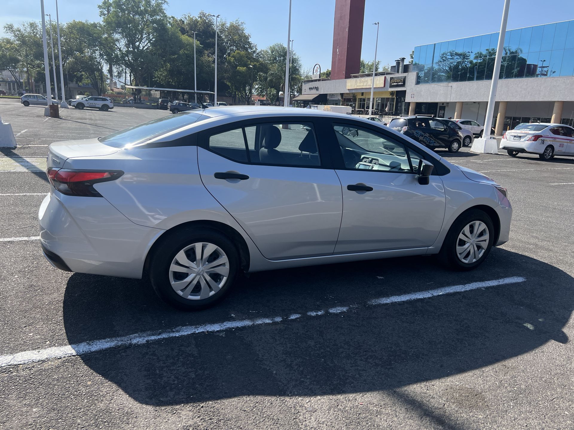 2024 Nissan VERSA SENSE MT 24