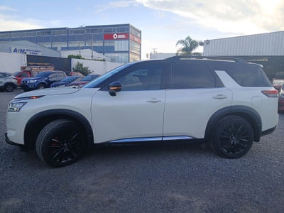 2024 Nissan PATHFINDER PLATINUM 4WD 24