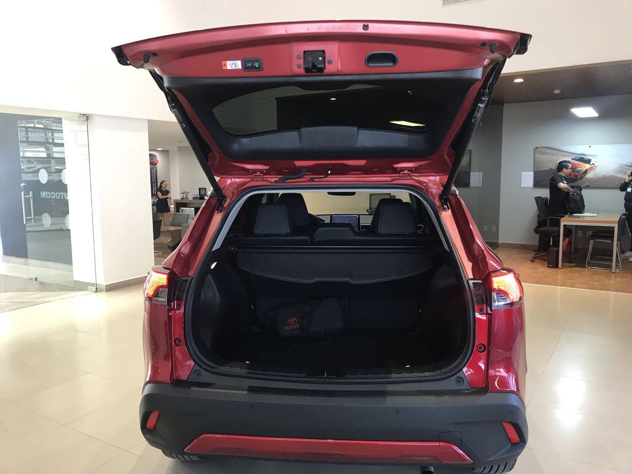 2025 Toyota COROLLA CROSS XLE CVT