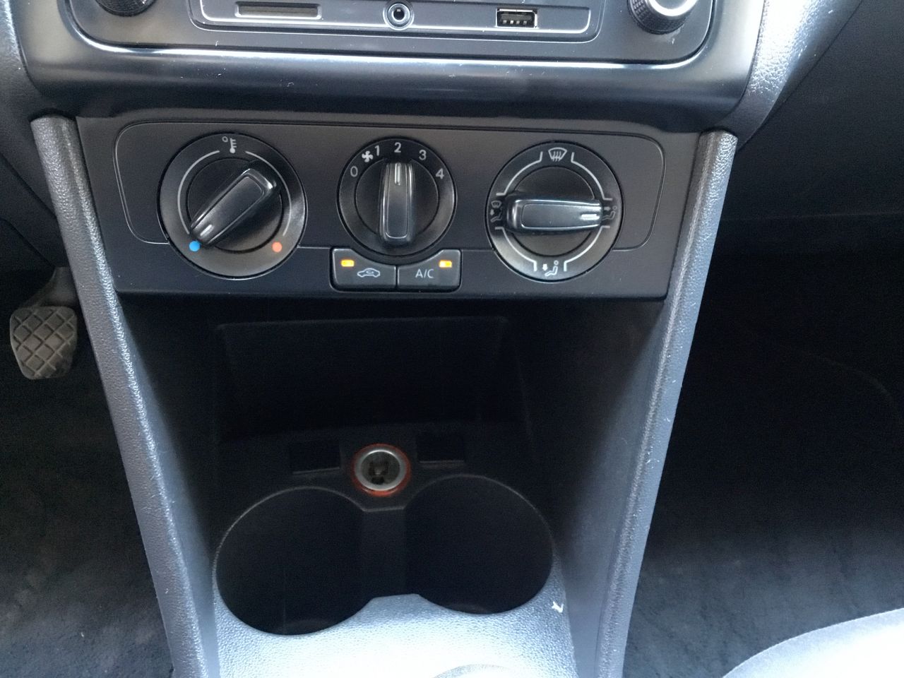 2018 Volkswagen VENTO COMFORTLINE TDI STD.