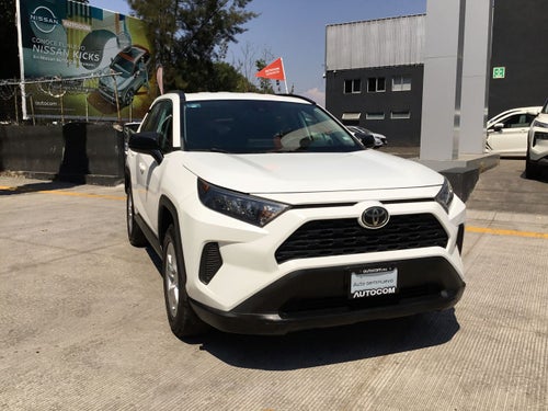 2021 Toyota RAV4 LE