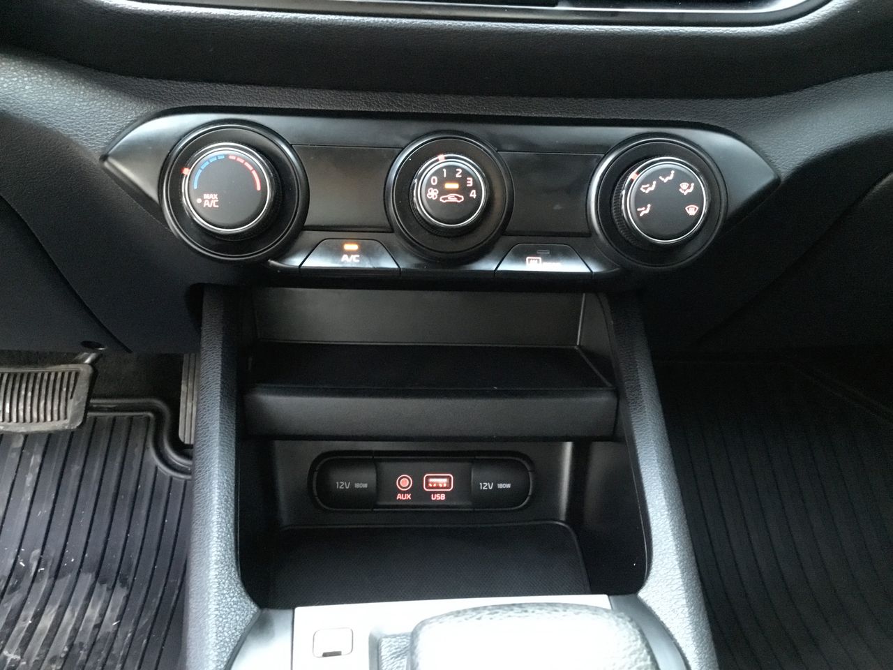 2019 Kia FORTE LX IVT