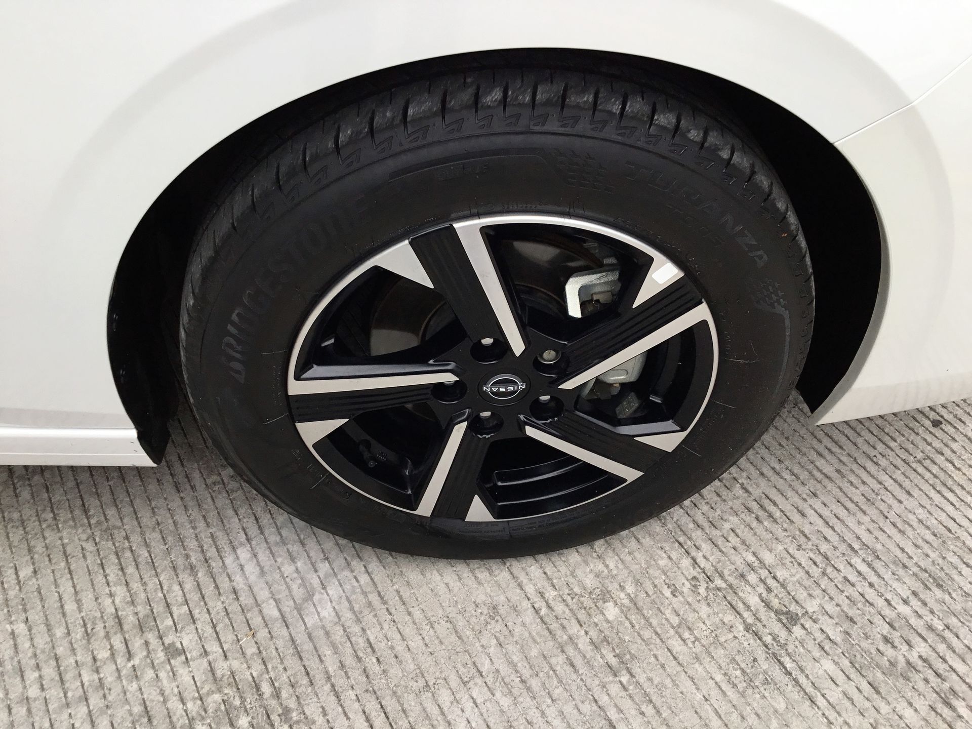 2025 Nissan SENTRA ADVANCE CVT 25