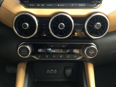 2025 Nissan SENTRA SENTRA SR PLATINUM BITONO CVT PIEL GENUINA