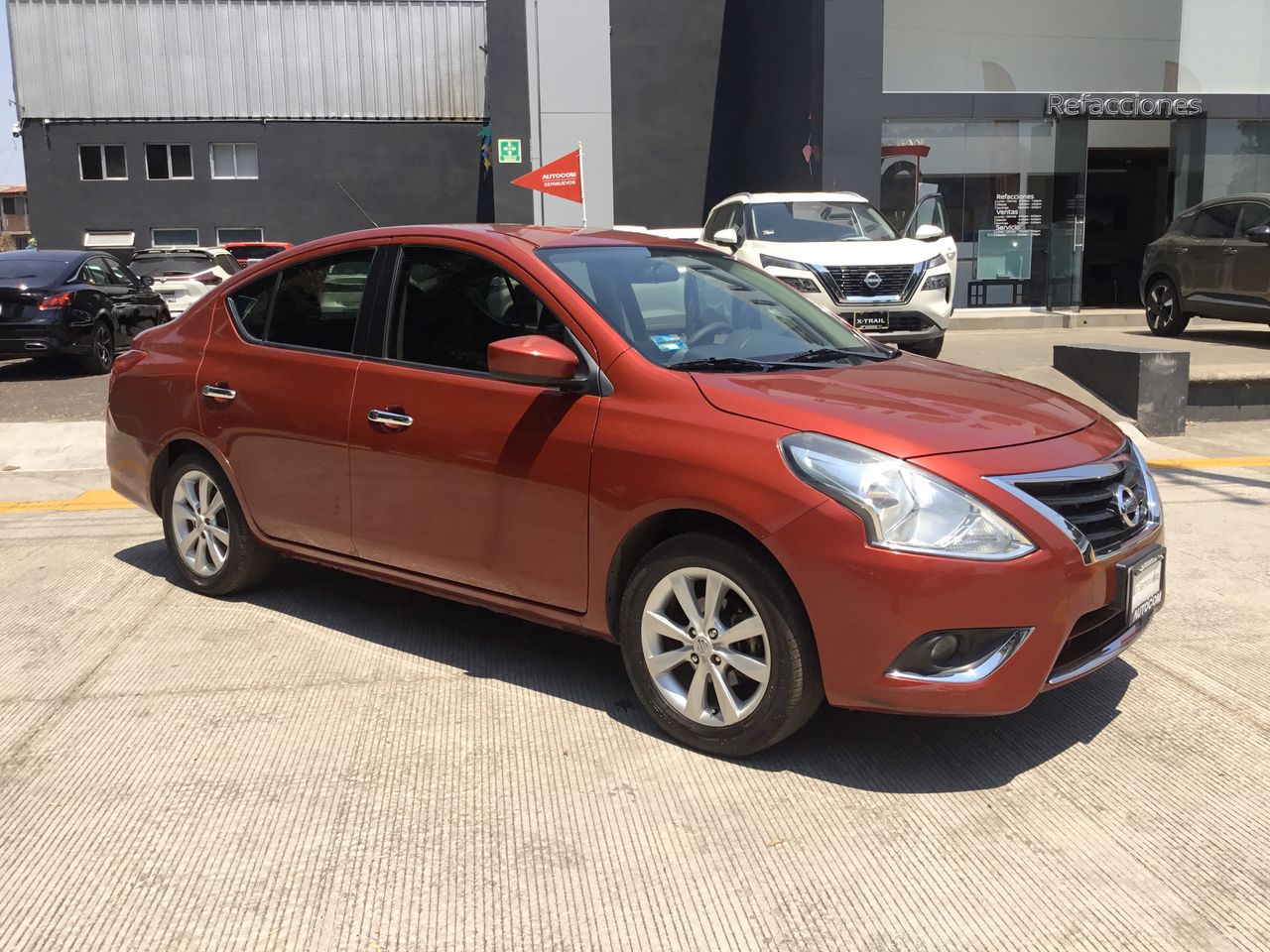 2017 Nissan VERSA ADVANCE MT 21