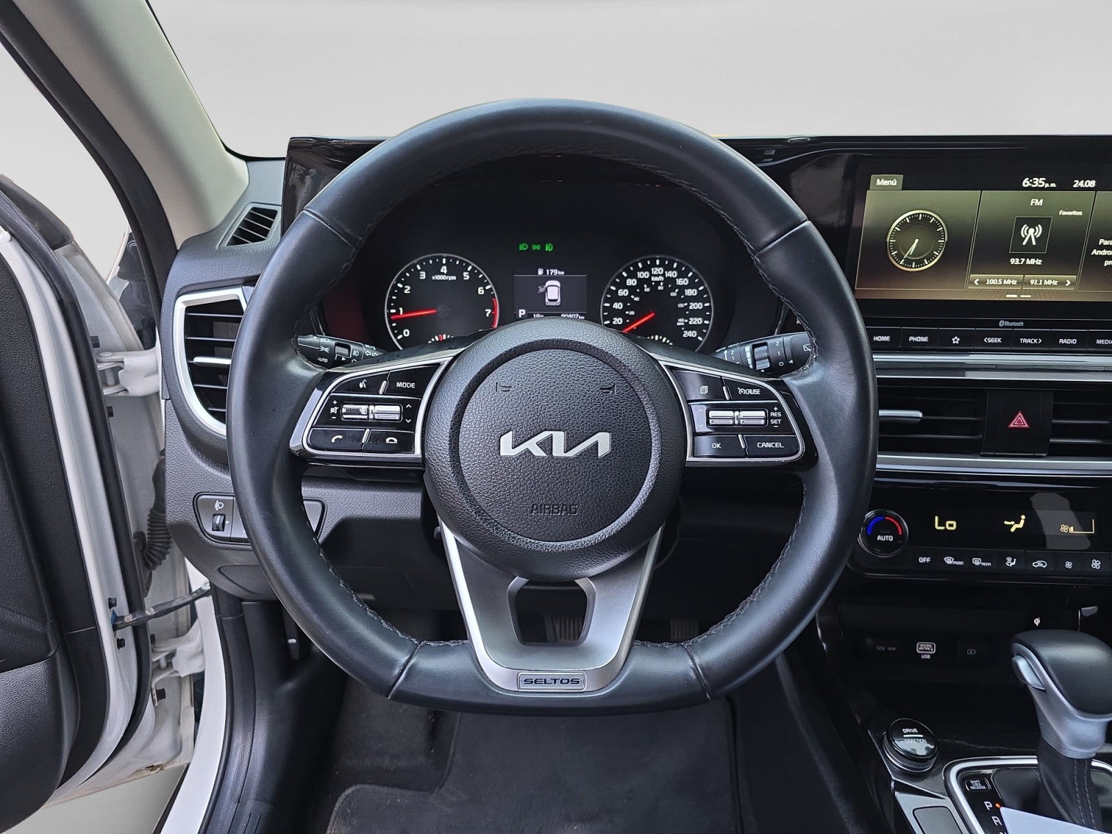 2023 Kia SELTOS SX